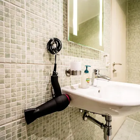 Easysuites Homestay Salzburg