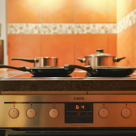 Privatunterkunft Easysuites *